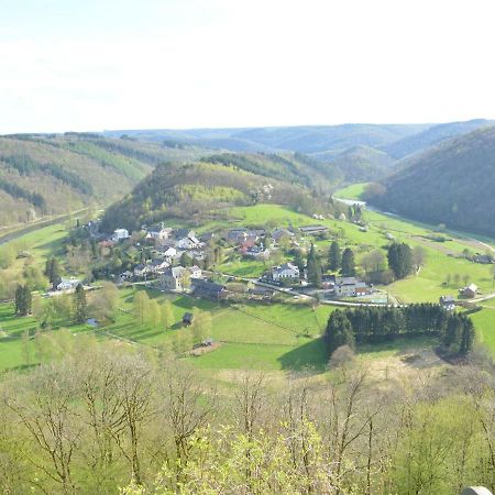 Large Townhouse With Pool Table Villa Bouillon Buitenkant foto